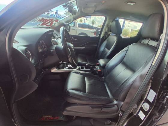 NISSAN FRONTIER 2.3 16V TURBO DIESEL ATTACK CD 4X4 AUTOMÁTICO
